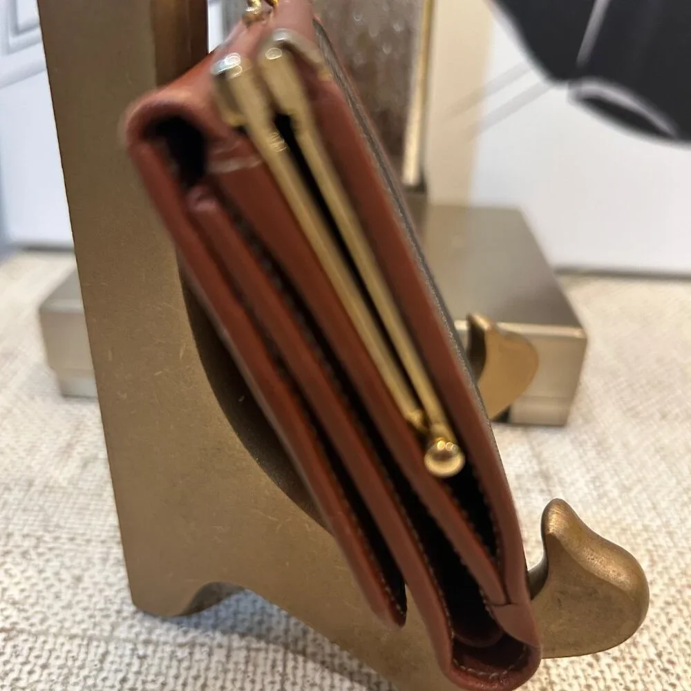 Vintage Fendi Zucca Bifold Wallet - Picture 10 of 13